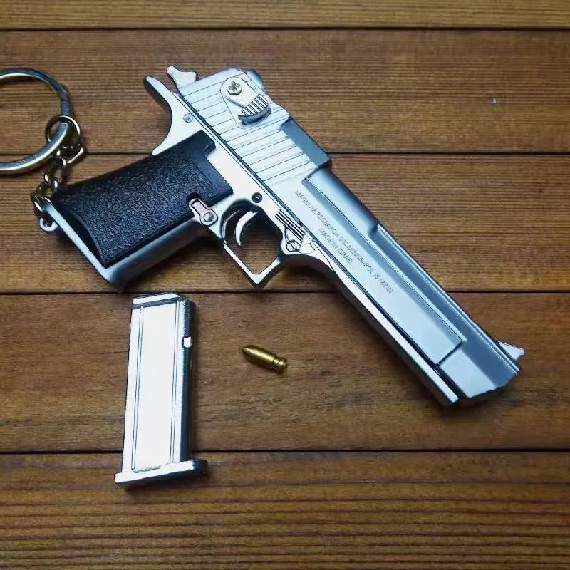 1:3 Alloy Desert Eagle Pistol Model Mini Gun Keychain Gold-plated Bag Pendant Detachable Toy Gun For Adult Kids Gift