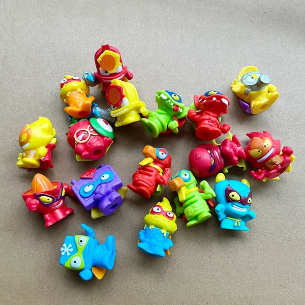 10PCS Set Superzings Rubbish Truck Mini Action Figure Toys Super Zings Garbage Cars Collection Models Random Different 3cm Prop