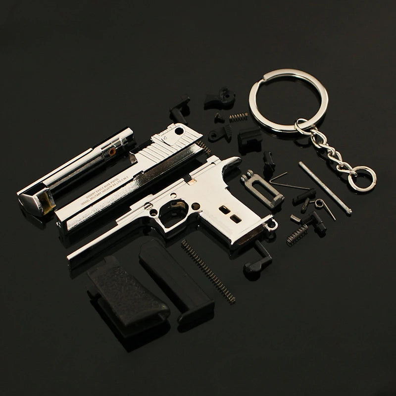 Alloy 1:4 Scale Desert Eagle Pistol Keychain Mini Toy Gun Weapon Model Metal Keychain For Adult Kids Christmas Gift