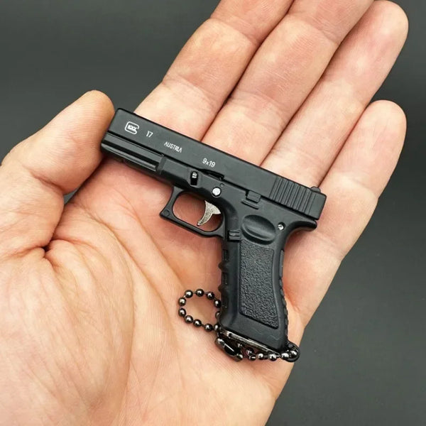 1:3 Mini G17 Metal Toy Gun Model Alloy Keychain Detachable Look Real Collection Color Impressive Birthday Gifts For Boys Adult