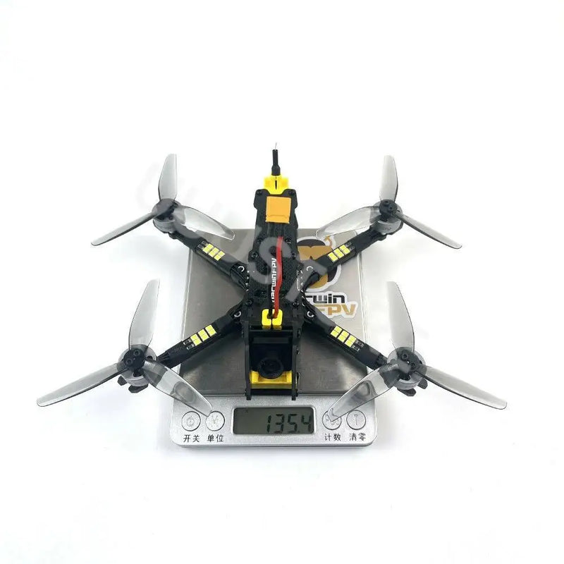 DarwinFPV BabyApe Ⅱ BabyApe 2 Analog 3.5 Inch Freestyle FPV Racing Drone 156mm F411 FC 30A ESC 5.8G VTX 4S / 6S  RC Quadcopter