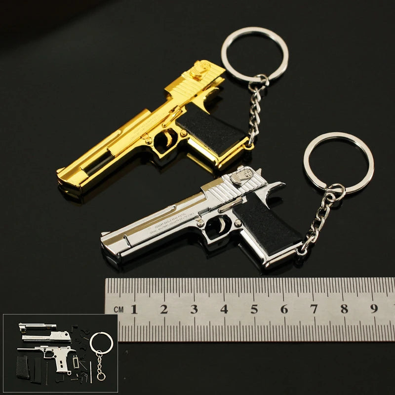 Alloy 1:4 Scale Desert Eagle Pistol Keychain Mini Toy Gun Weapon Model Metal Keychain For Adult Kids Christmas Gift